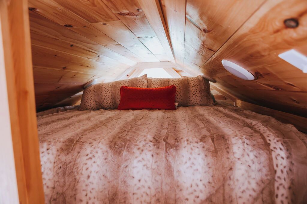 Photo of Bedroom in Dewy Rose