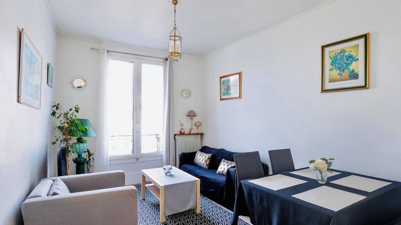 Photo of Livingroom in Parchamp–Albert Kahn
