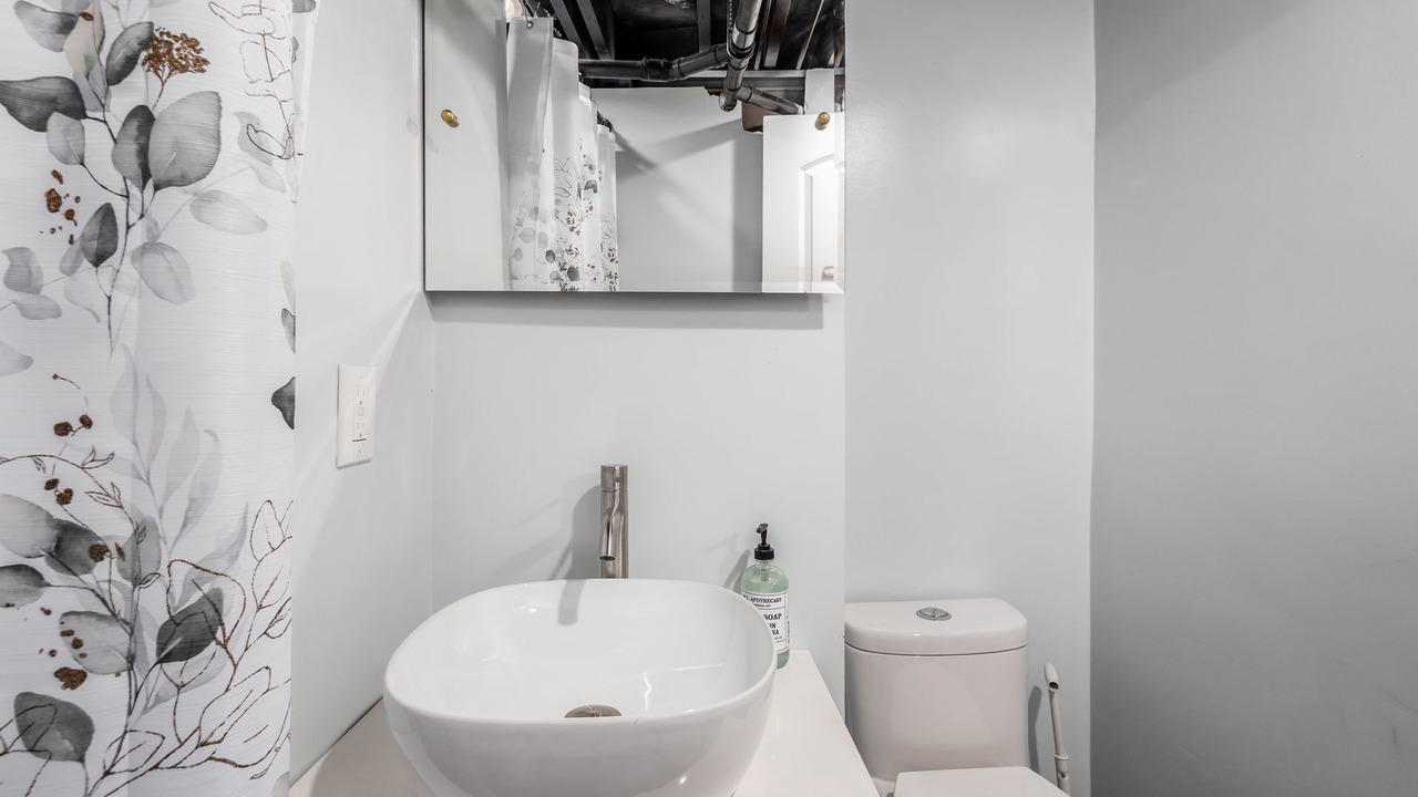 Photo of Bathroom in West Columbus