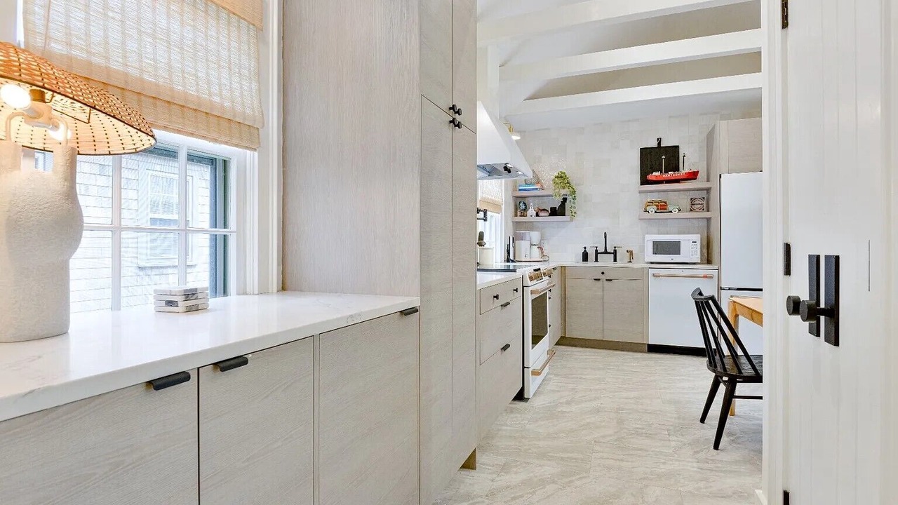 Photo of Kitchen in Brant Point