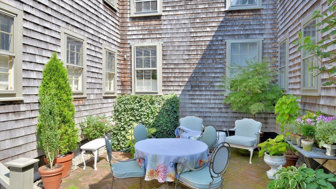 Photo of Outdoor in Brant Point