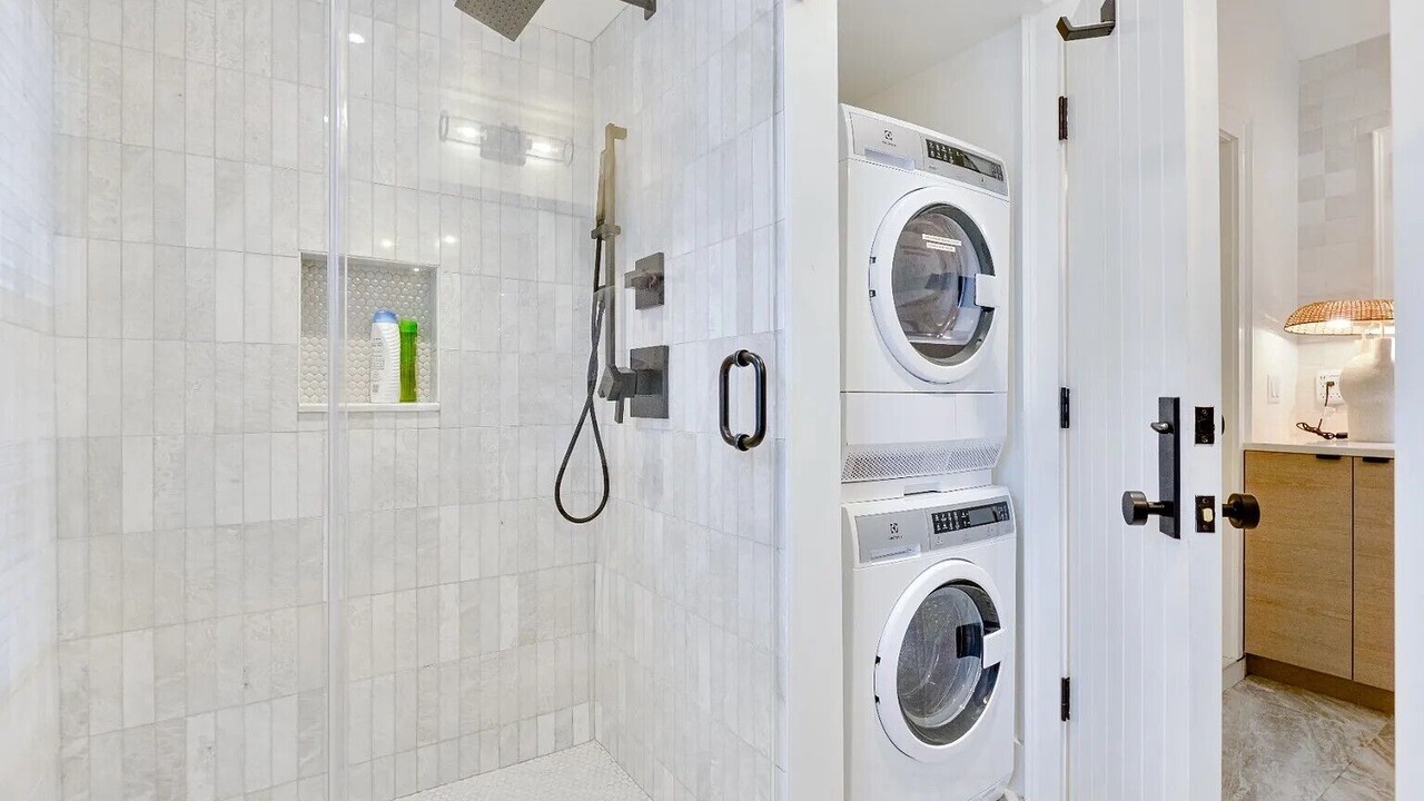 Photo of Bathroom in Brant Point