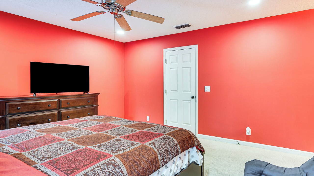 Photo of Bedroom in Dock Junction