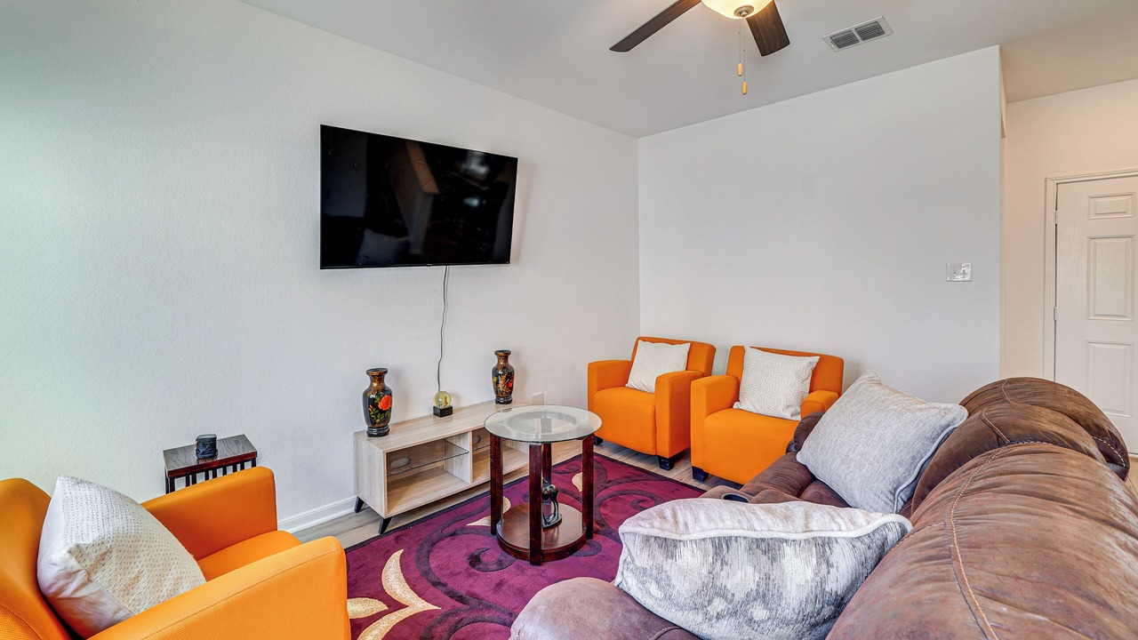 Photo of Bedroom in Medina Valley
