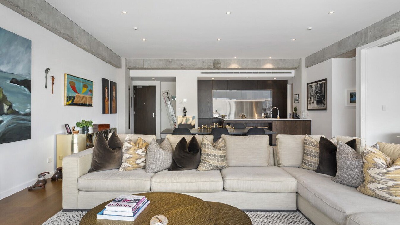 Photo of Livingroom in Newton