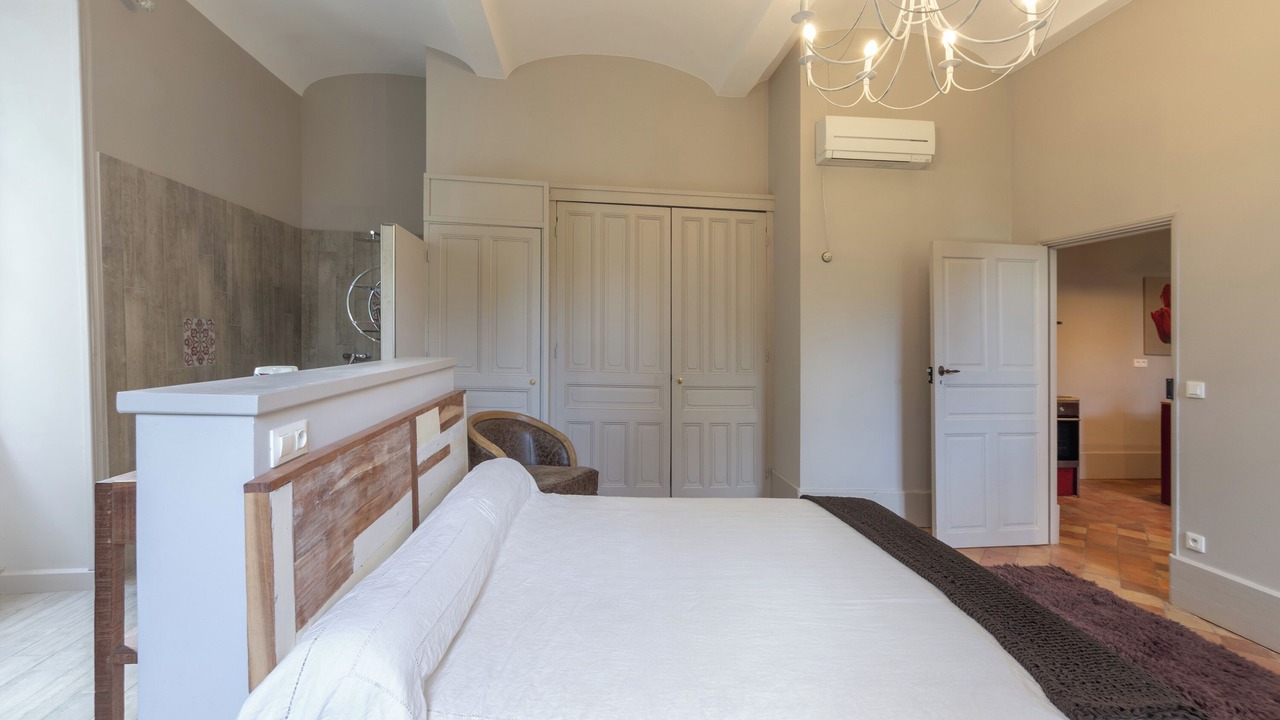 Photo of Bedroom in Saint-Germain