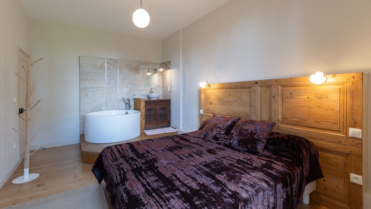 Photo of Bedroom in Saint-Germain