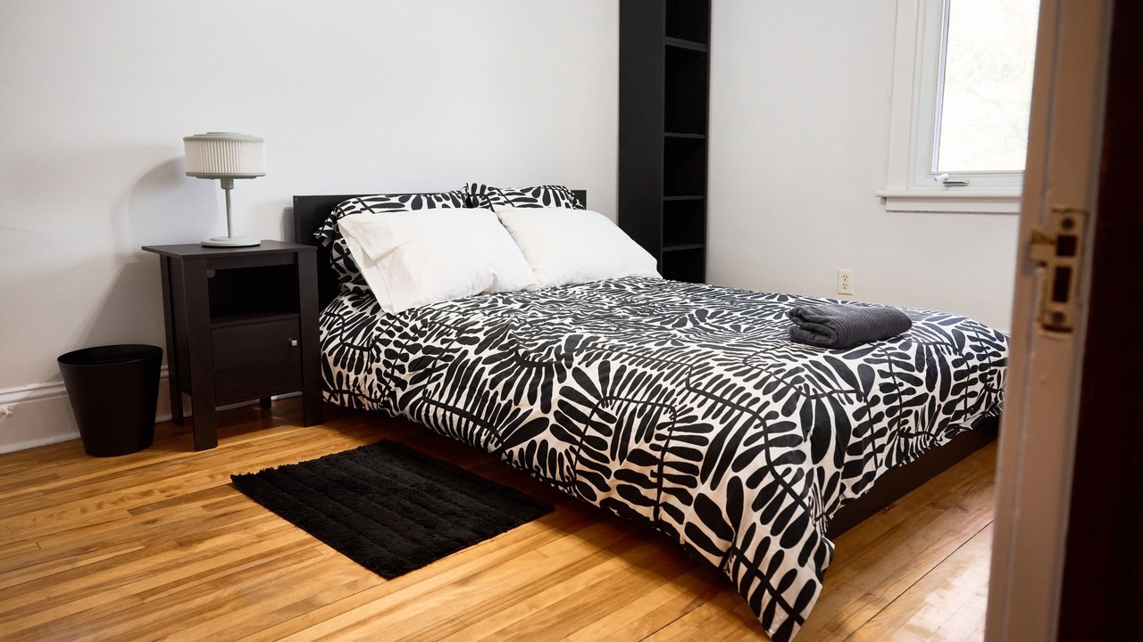 Photo of Bedroom in Centretown West