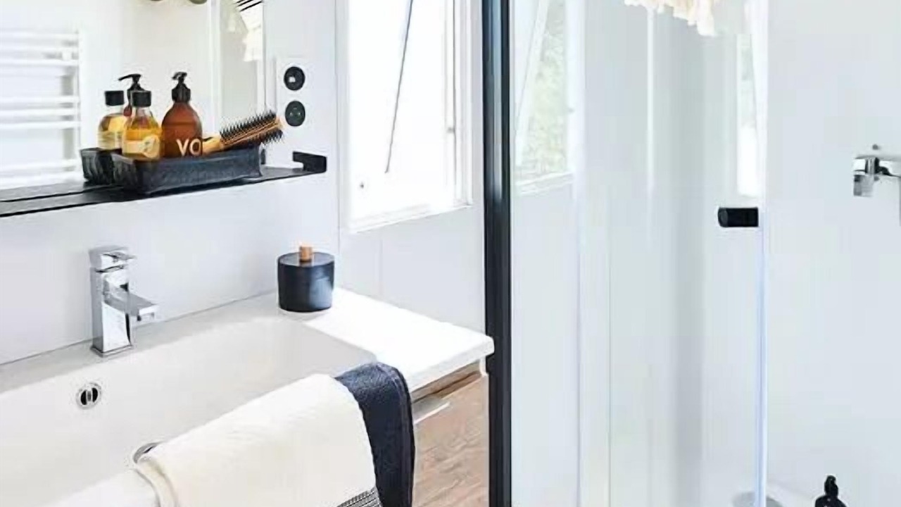 Photo of Bathroom in Saint-Molf