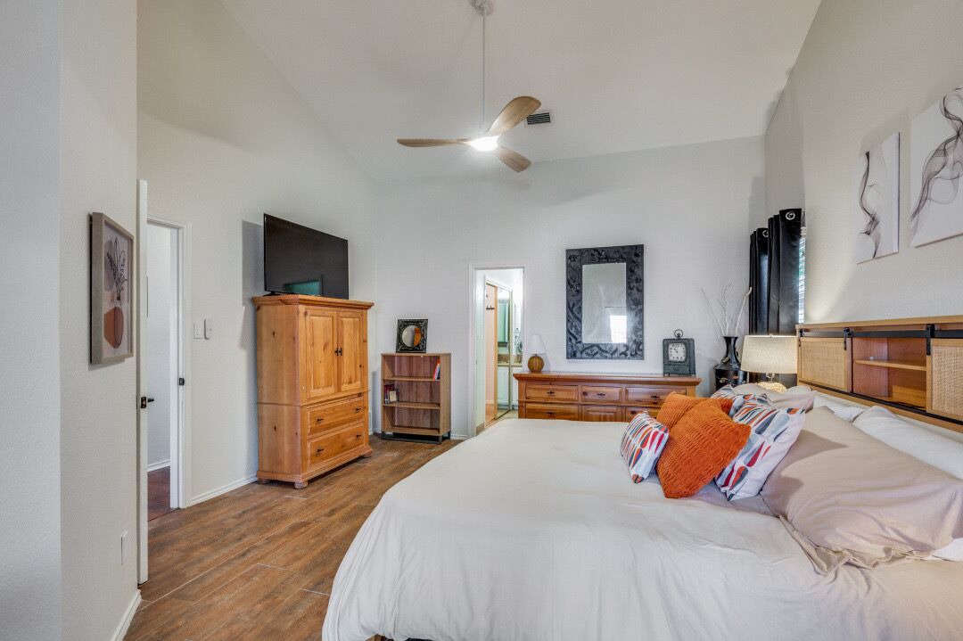 Photo of Bedroom in West Arlington