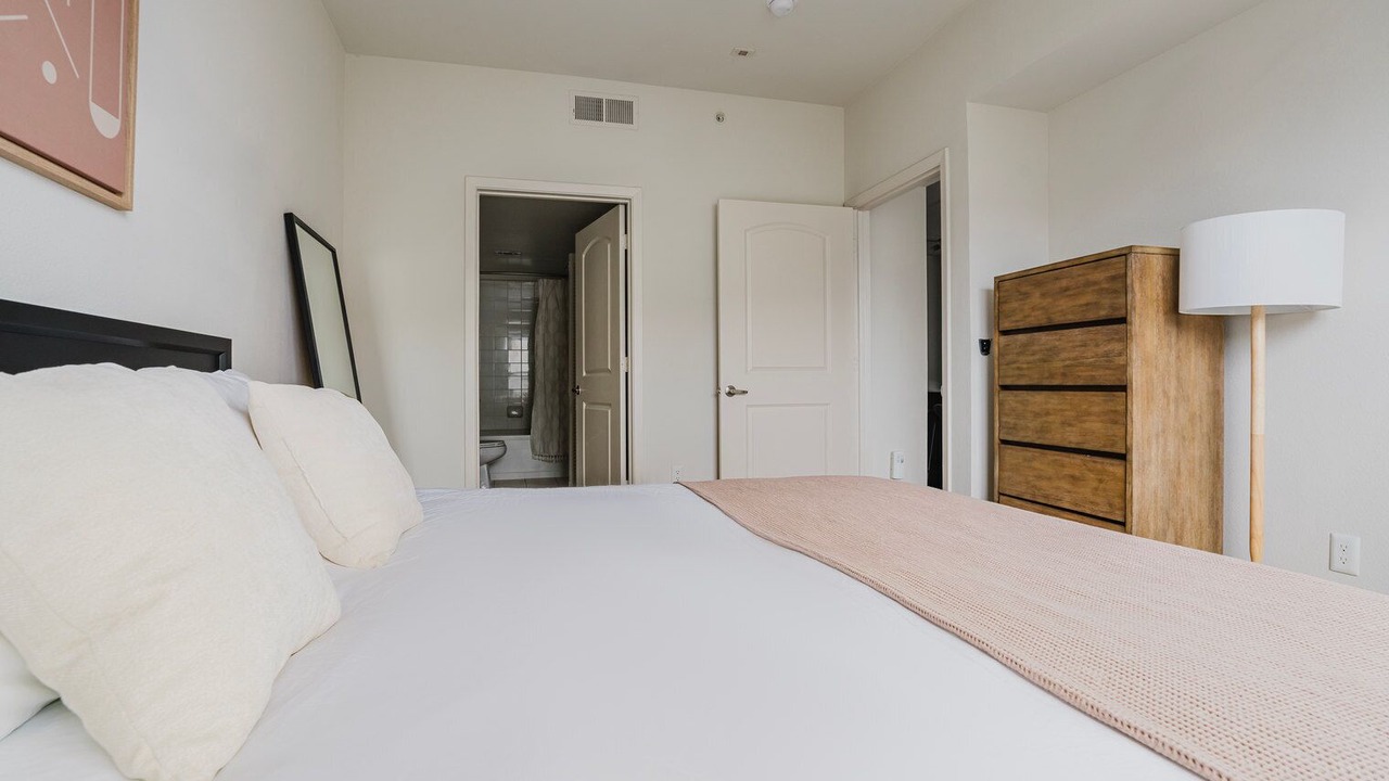 Photo of Bedroom in North Burnet