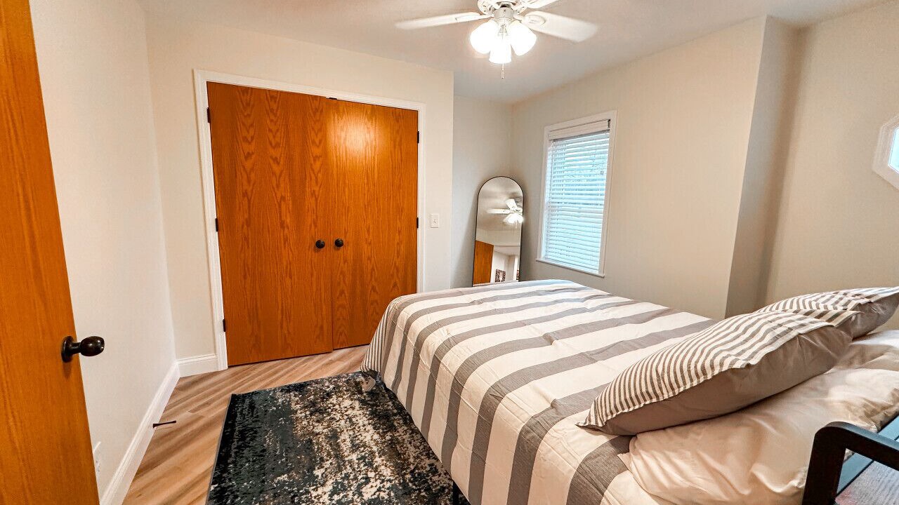 Photo of Bedroom in Bay City