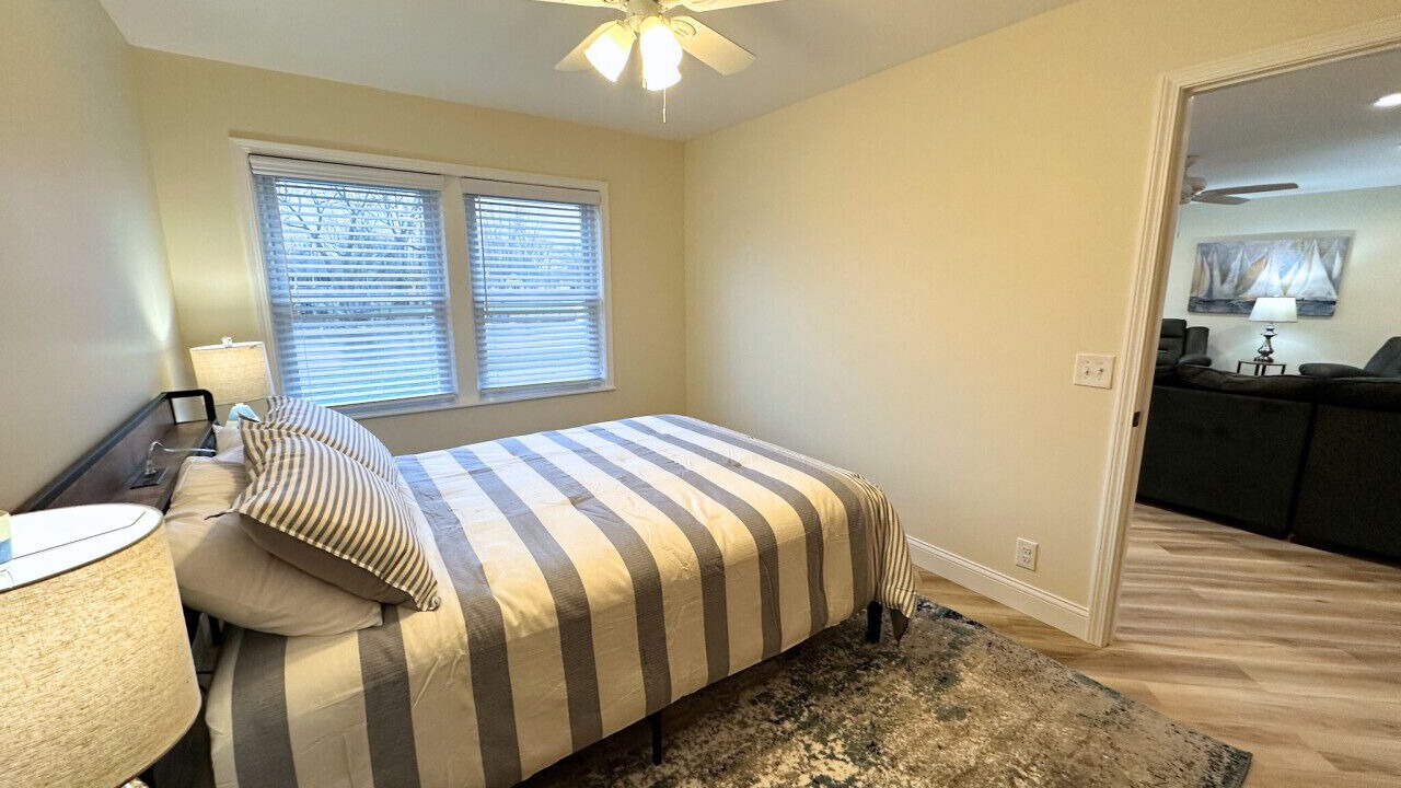 Photo of Bedroom in Bay City