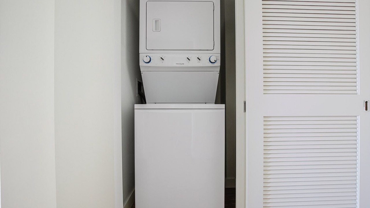 Photo of Others in West Loop Gate