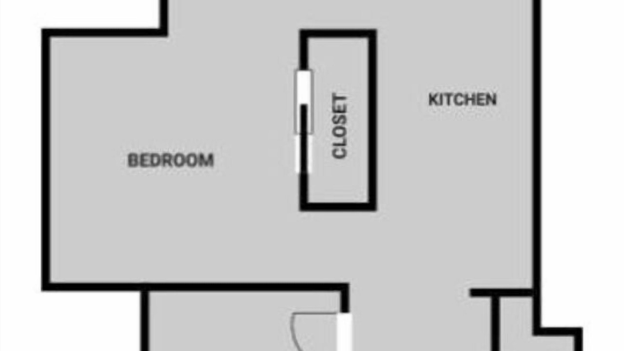 Photo of Others in West Loop Gate