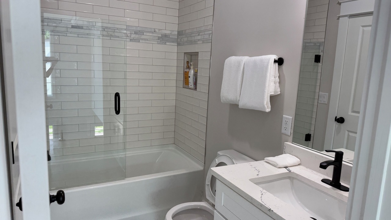 Photo of Bathroom in Edgehill