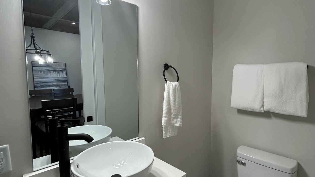 Photo of Bathroom in Edgehill