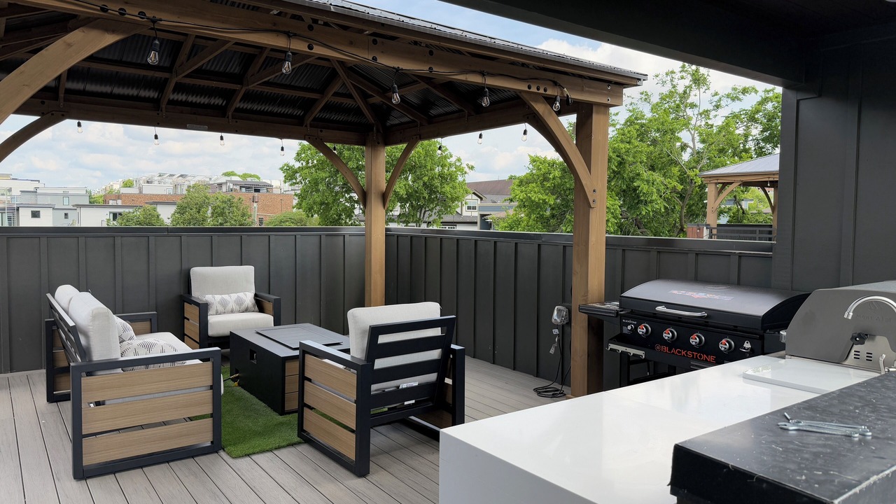 Photo of Others in Edgehill