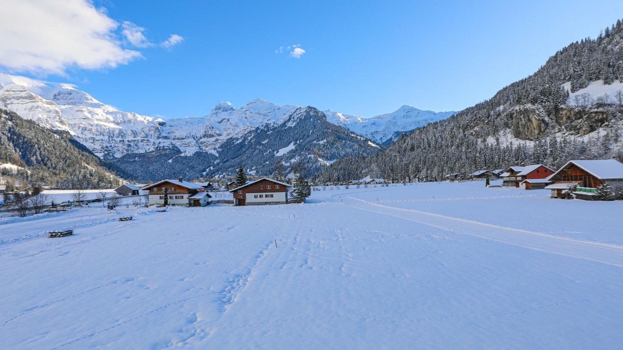 Photo of Others in Lenk