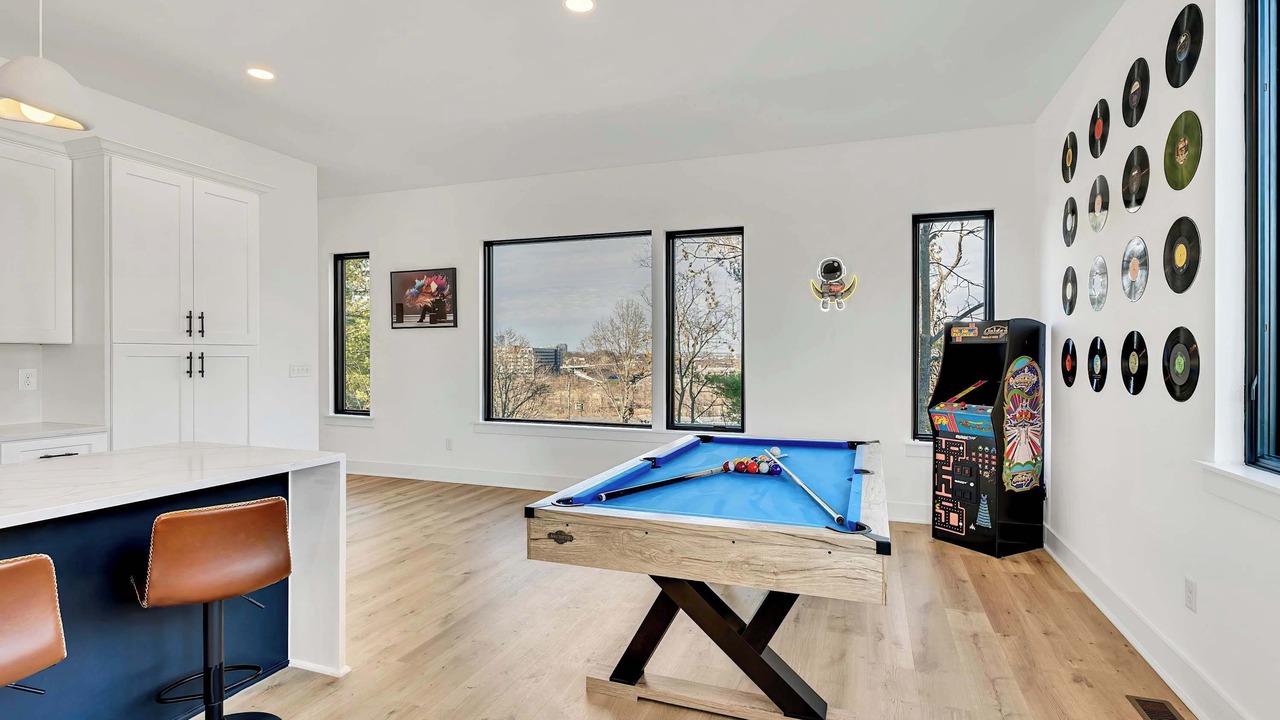 Photo of Bedroom in Hurwood Heights