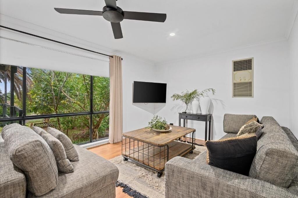 Photo of Livingroom in Sellicks Beach