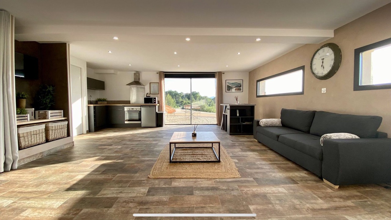 Photo of Others in Saint-Julien-les-Rosiers