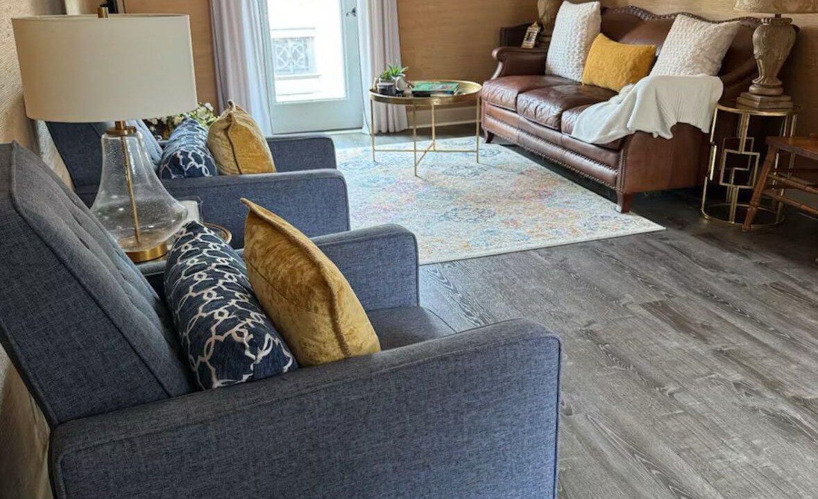Photo of Livingroom in Pittsburg