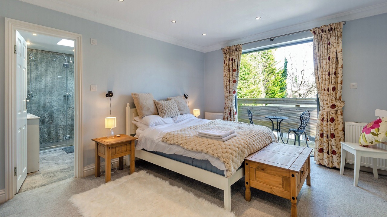 Photo of Others in Leatherhead