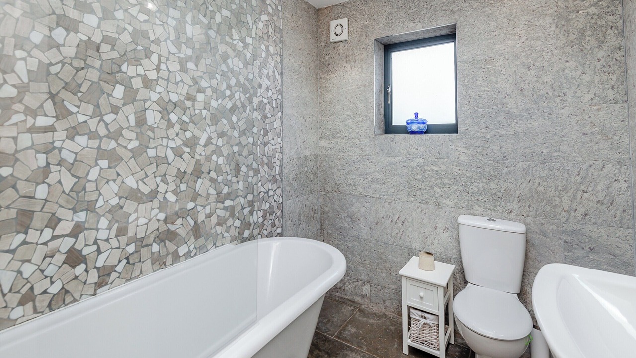 Photo of Bathroom in Leatherhead
