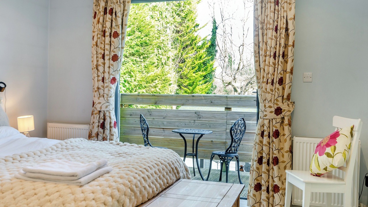 Photo of Others in Leatherhead