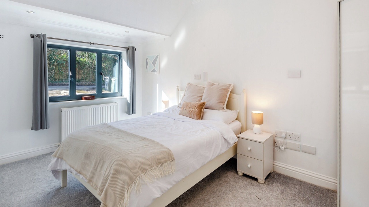 Photo of Others in Leatherhead