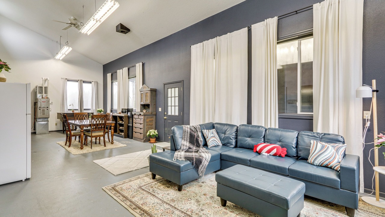Photo of Livingroom in Cornelius