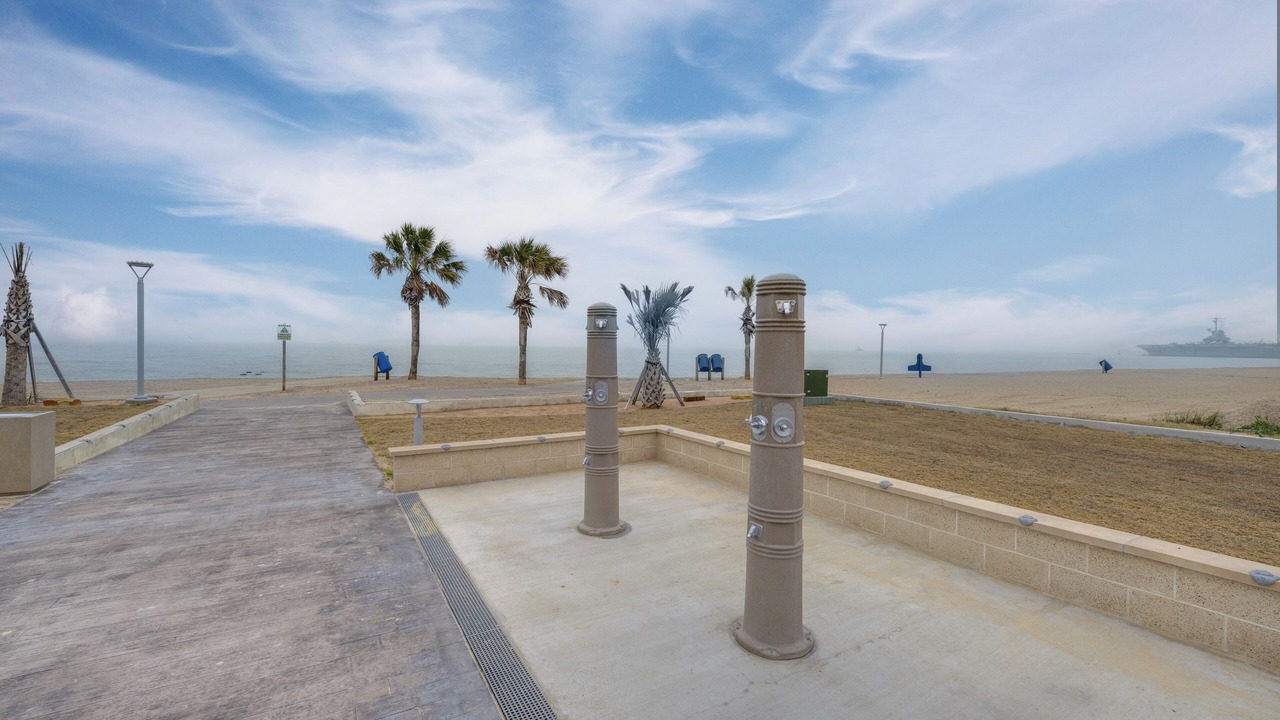 Photo of Outdoor in North Beach