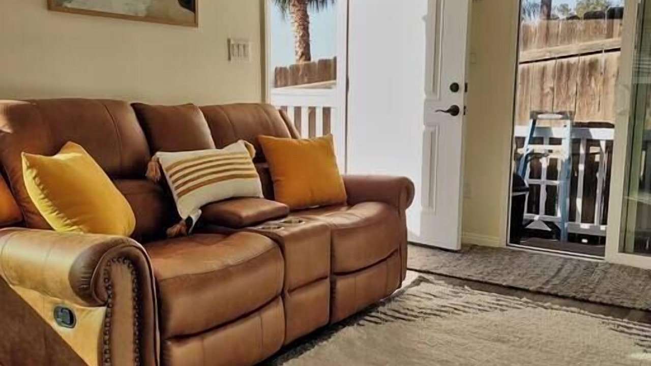 Photo of Livingroom in Rancho San Diego