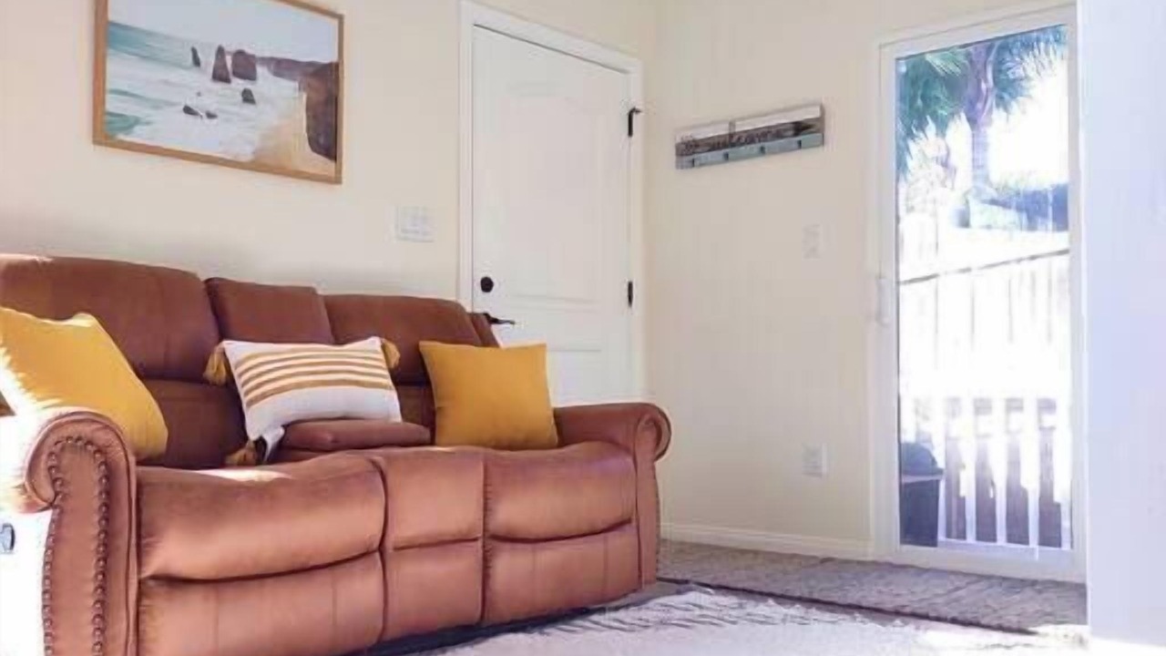 Photo of Livingroom in Rancho San Diego