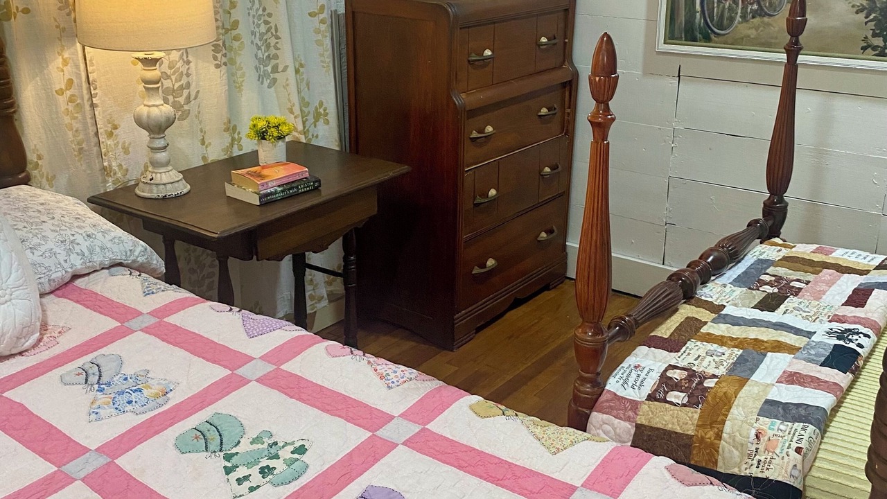 Photo of Bedroom in Glen Rose