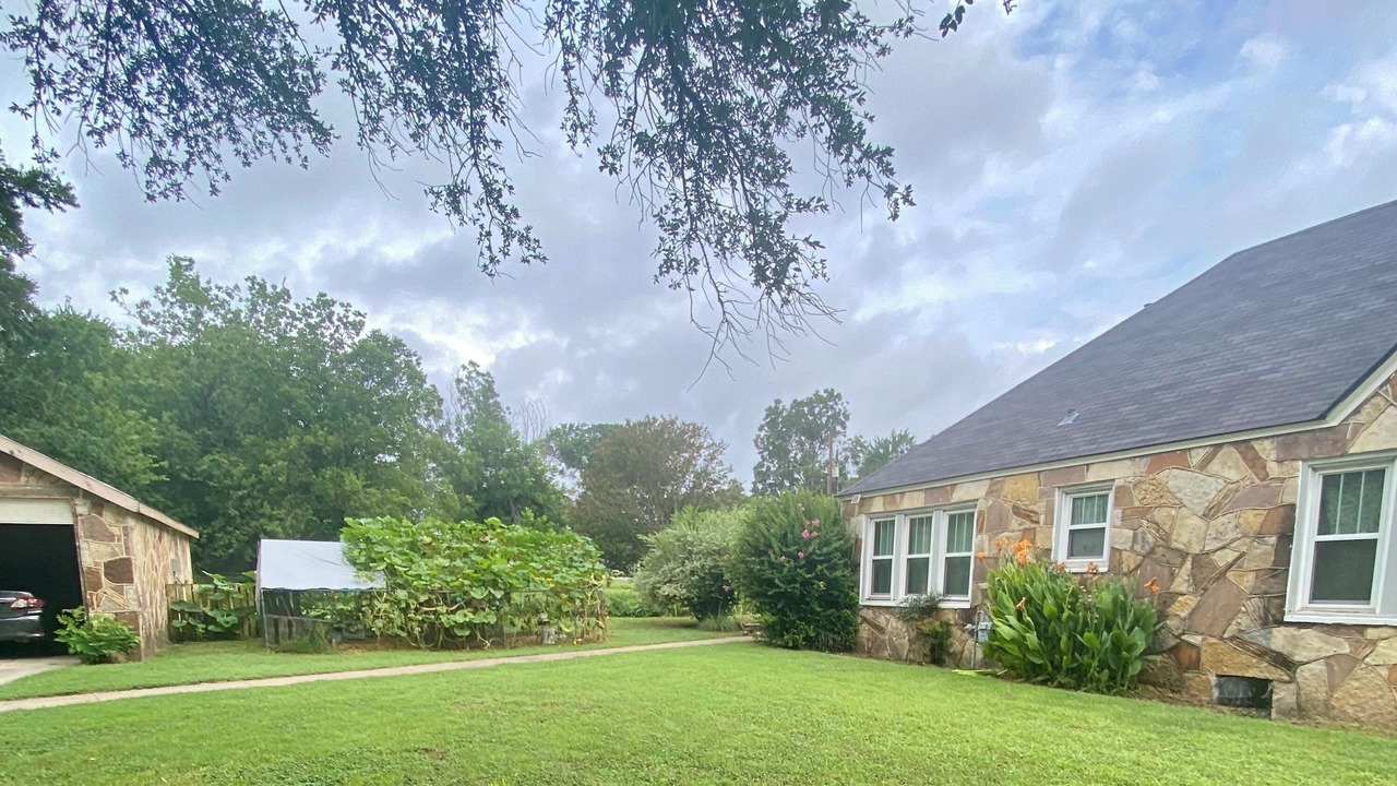 Photo of Outdoor in Glen Rose