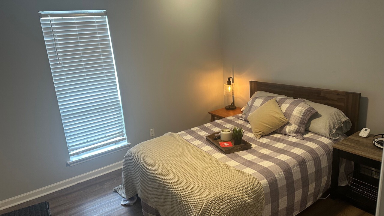 Photo of Bedroom in Martinez