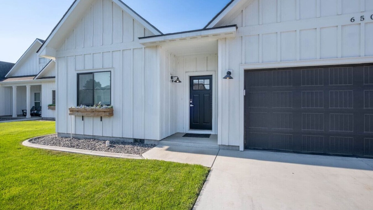 Photo of Others in Boardman