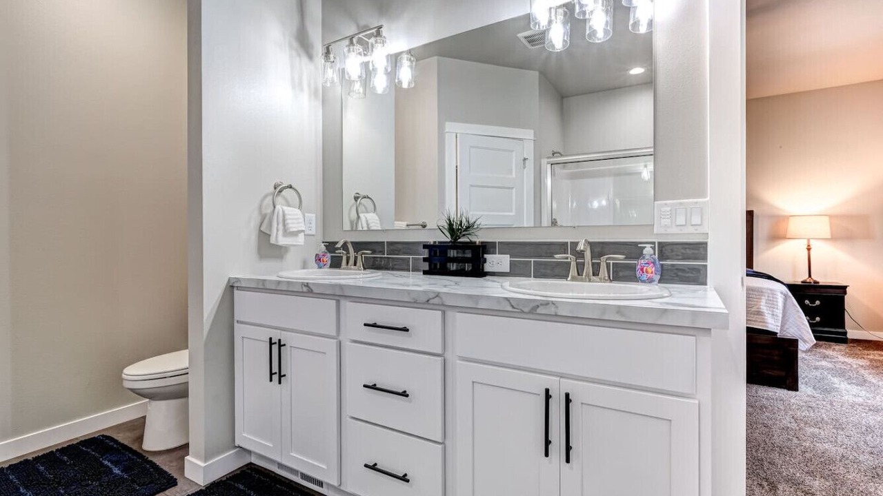 Photo of Others in Boardman