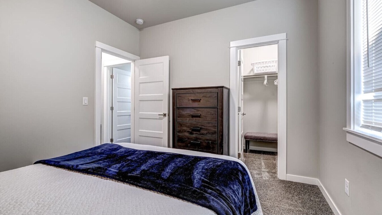 Photo of Bedroom in Boardman