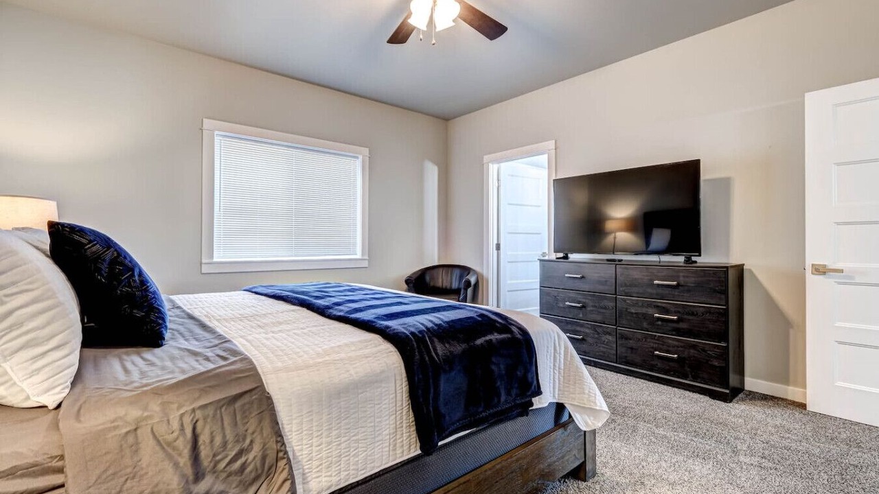 Photo of Others in Boardman