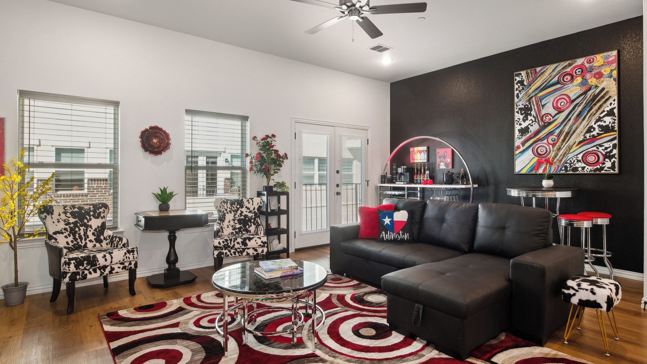 Photo of Livingroom in Arlington