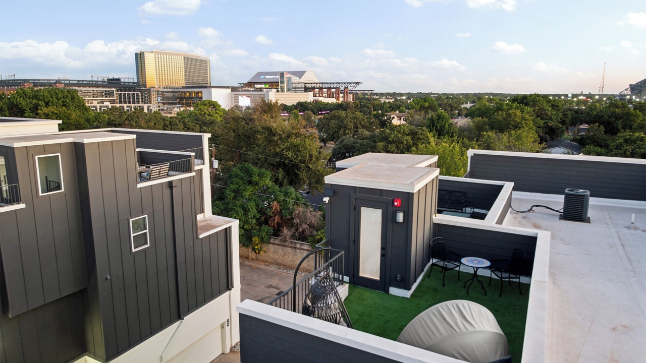 Photo of Patio Balcony in Arlington