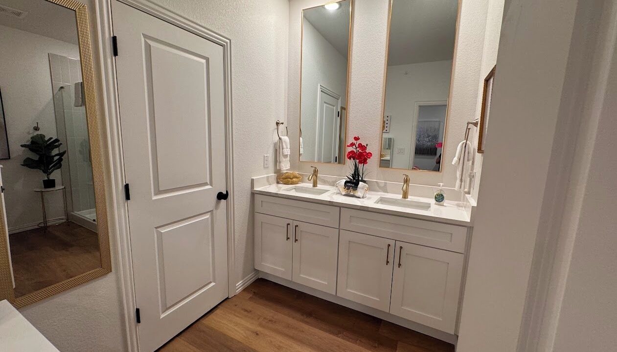 Photo of Bathroom in Arlington
