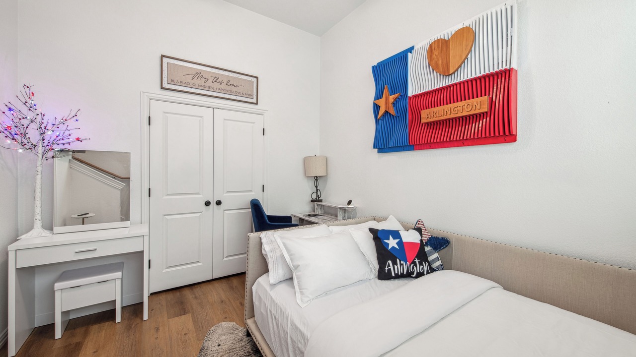 Photo of Bedroom in Arlington
