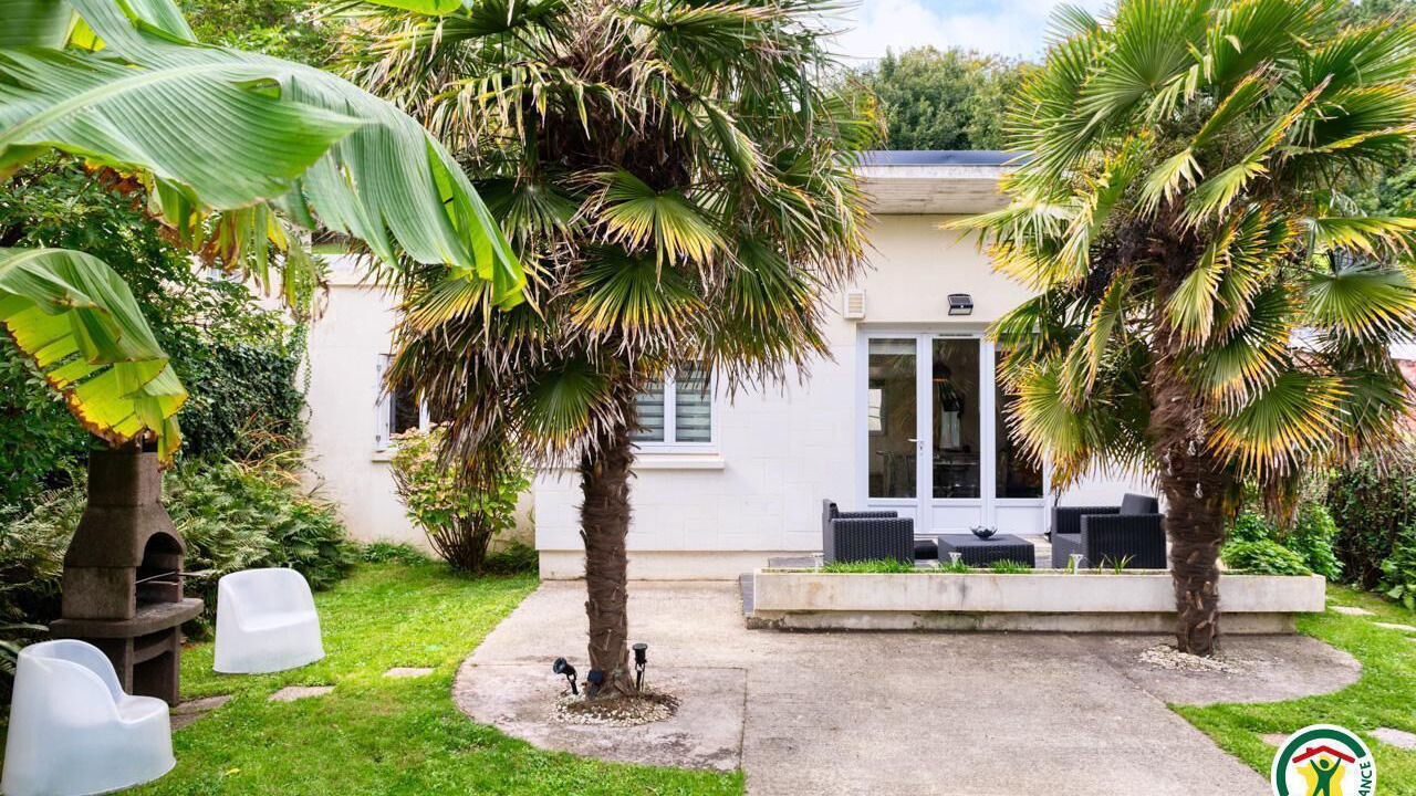 Photo of Patio Balcony in Saint-Leonard