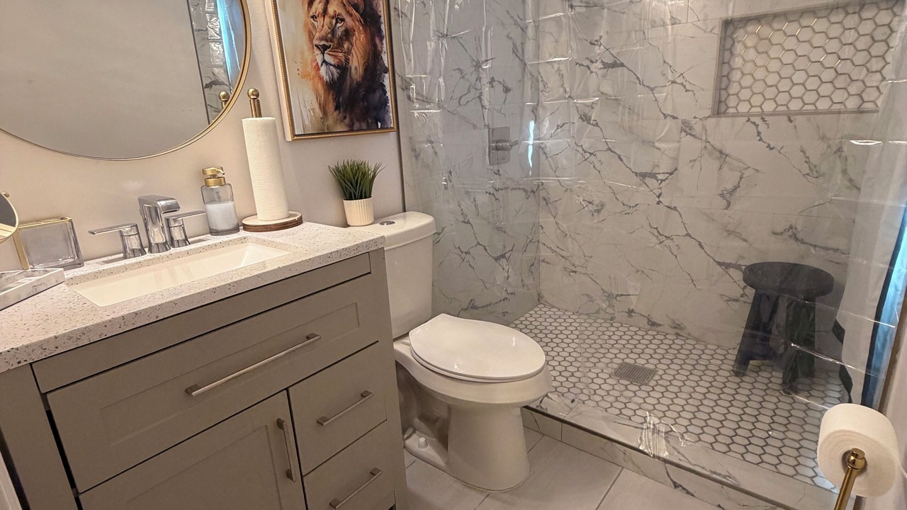 Photo of Bathroom in LaPlace