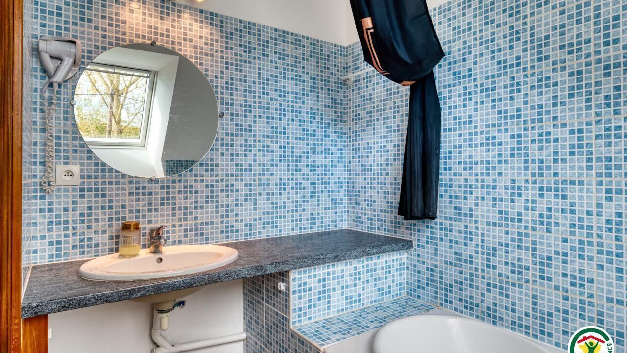 Photo of Bathroom in Manneville-es-Plains