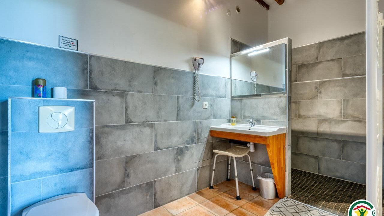 Photo of Bathroom in Manneville-es-Plains